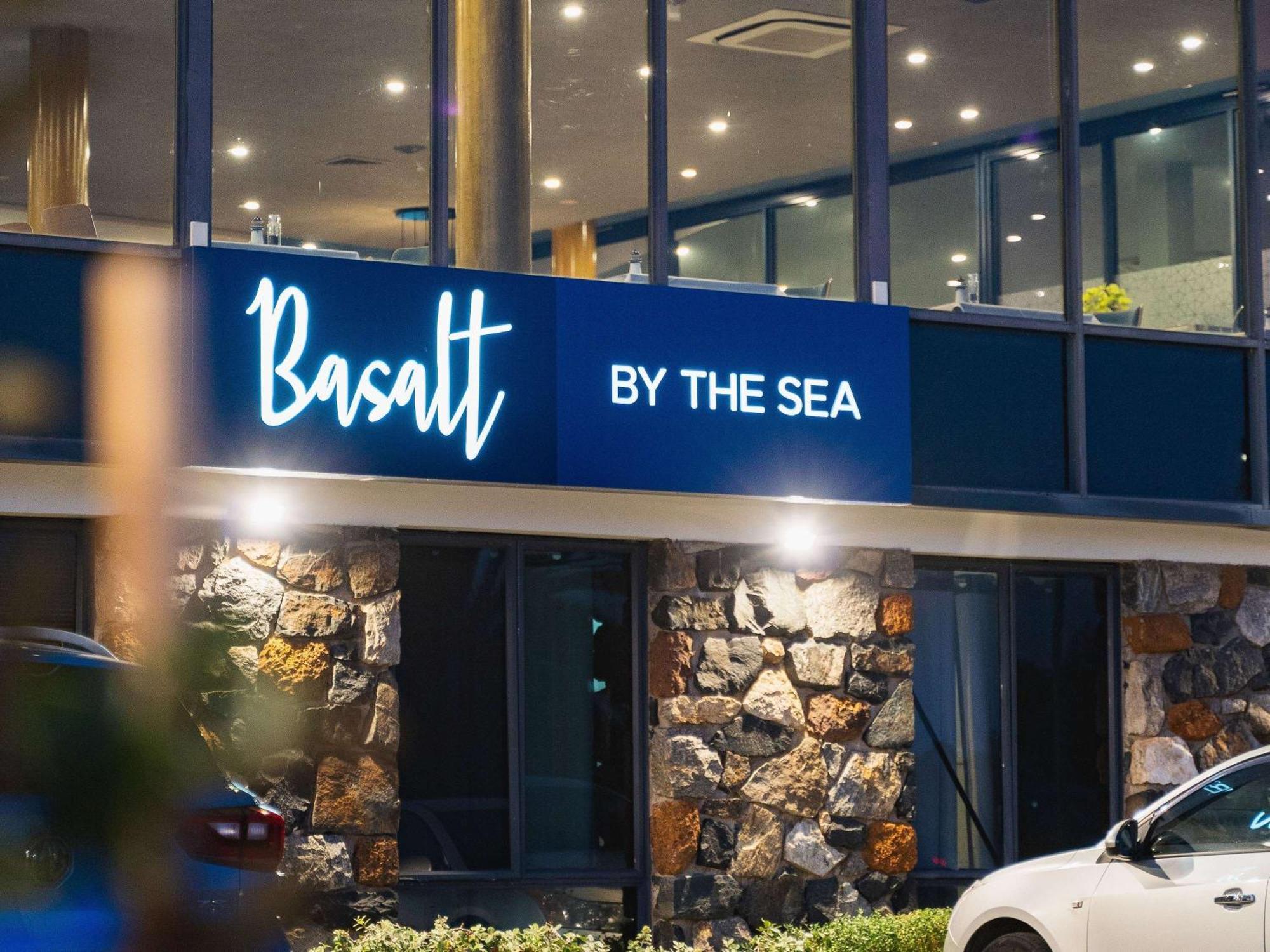 Resort Mantra